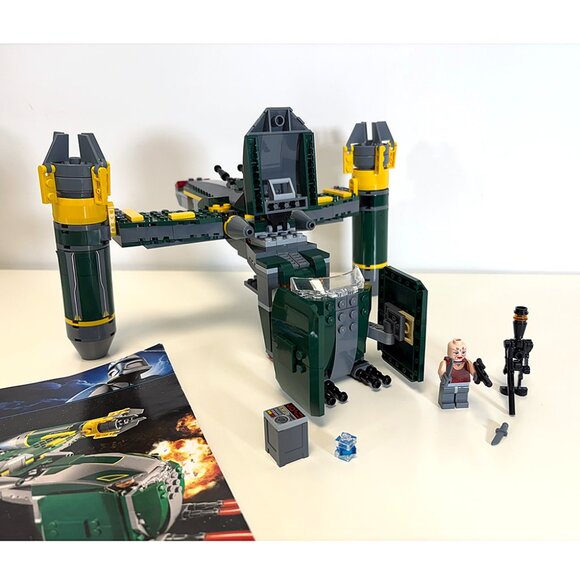 Lego Star Wars 7930 – Bounty Hunter Assault Gunship, Retired Collectible Set - Picture 9 of 12